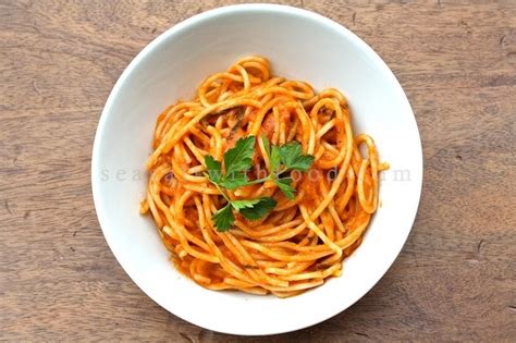 Add tomatoes, oregano, salt & pepper. Seasaltwithfood: Angel Hair Pasta With Tomato Sauce