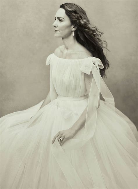 Kate Middletons 40th Birthday Portraits Are Worthy Of A Future Queen