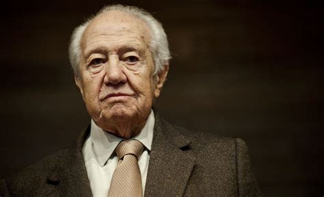 Soares, ministro do evangelho e apresentador do programa show da fé. Programação da RTP 1 sofre alterações com morte de Mário ...