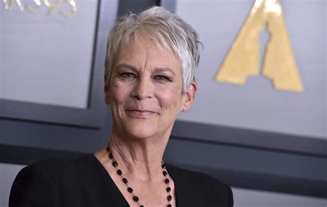 The Associated Press On Twitter Jamie Lee Curtis To Receive Aarp