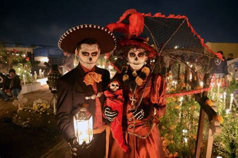 What Is Day Of The Dead How To Celebrate Dia De Los Muertos Without