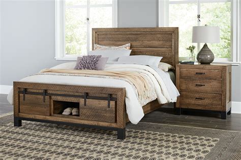 Solid wood bedroom sets made in usa. Solid wood furniture made by Amish craftsmen to fit every ...