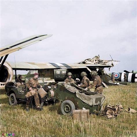 Operation Market Garden Parachute Regiment Ii Gm Cool Jeeps War Photography Paratrooper