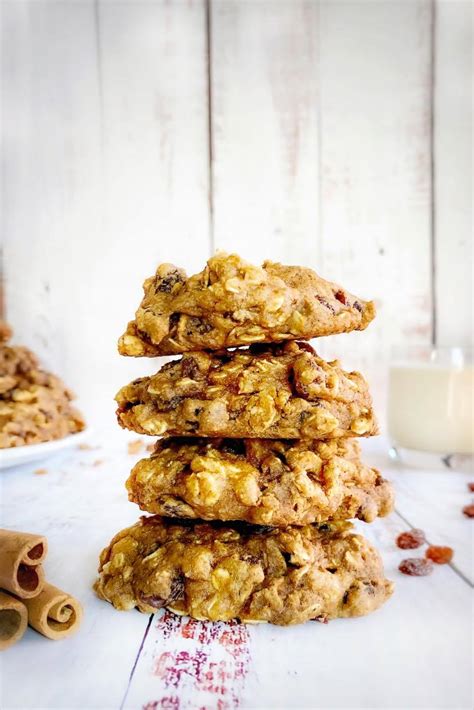 Some people may be reluctant to add these healthful foods to their daily diet. Vegan Oatmeal Raisin Cookies (Healthy, Easy, & Oil-Free ...