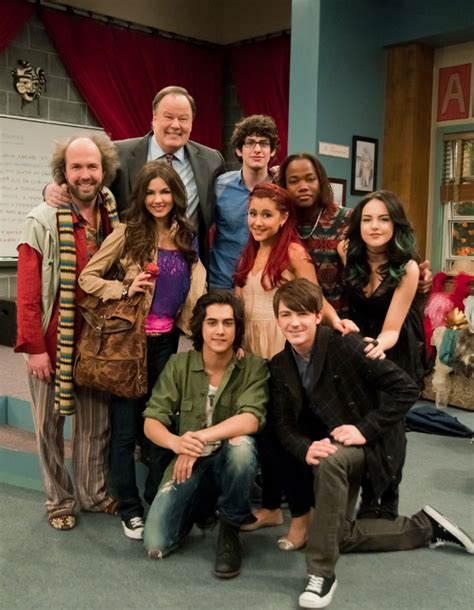 Ariana Grande In Victorious Season 3 Picture 7 Of 68 Victorious
