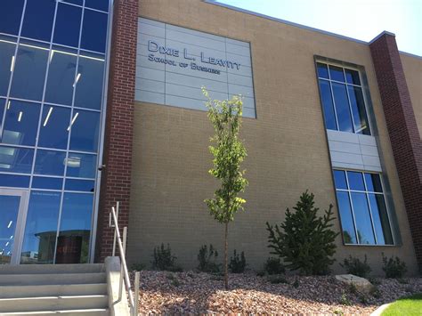 Suu Unveils New Business Building In Time For New School Year Kutv