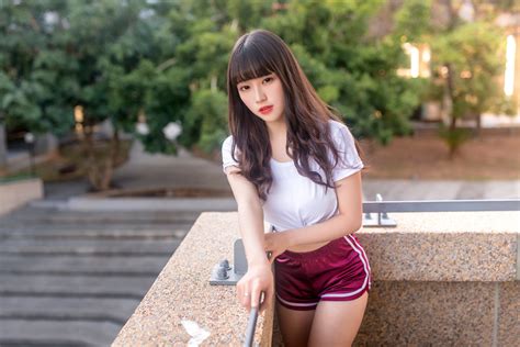 wallpaper asian women model long hair brunette sportswear shorts balcony depth of