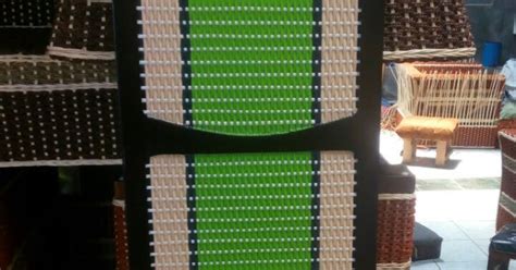 Material bambu sangat digemari para desainer interior sebab garis naturalnya yang estetis dan tahan lama. Pembatas Ruangan Minimalis, Pembatas Ruangan Dari Rotan ...
