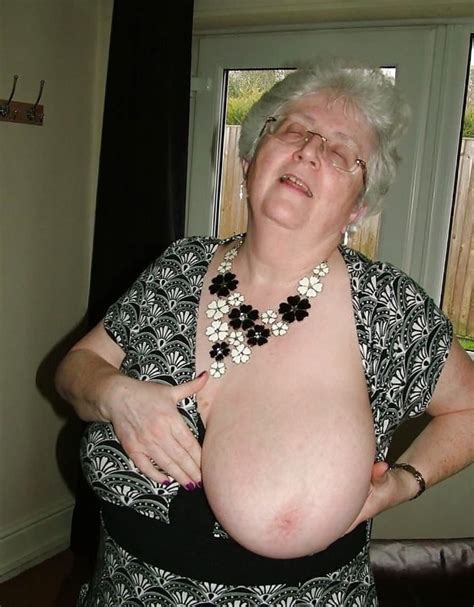 Hot Big Busted Granny Bush Leaguer Pics Maturegrannypussy Com