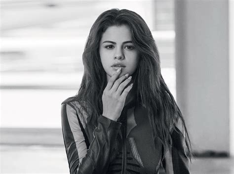 Selena Gomez Black And White Pictures