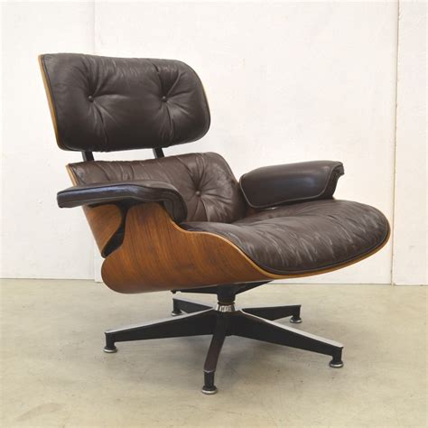 Ray charles eames lounge fotel (ea124) + ottoman (ea125) by vitra designer eames ea 124 ch. Rosewood Edition lounge chair by Charles & Ray Eames for ...