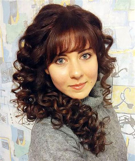 Curly Hairstyles Round Chubby Faces Hairstyle Guides