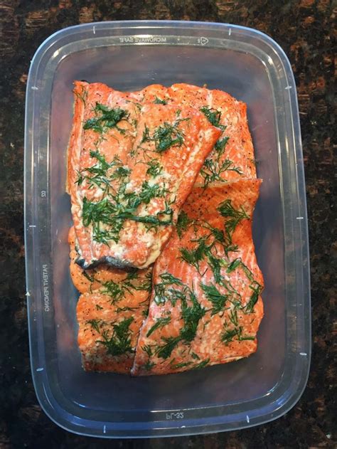 While you will find below various low fat low cholesterol recipes, please bear in mind that before going into specific low cholesterol recipes, do follow the advice below for converting normal recipes into low cholesterol recipes. Slow Baked Salmon At Low Temperature | Recipe | Easy ...