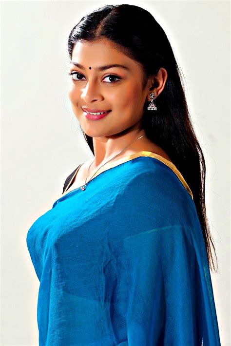 Hot indian actress in low hip saree TELUGU ACTRESS IN SAREE NEW HD PHOTO SHOOT WALLPAPER FREE ...