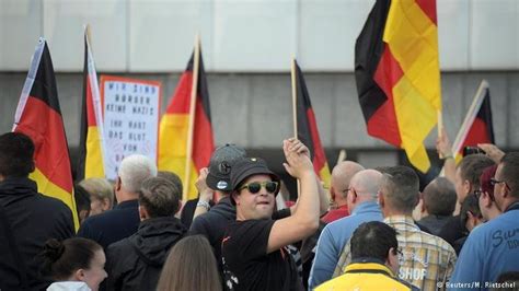 ألمانيا اليمين المتطرف متصاعد وأجواء مشحونة تجاه اللاجئين ما السبب؟ مهاجر نيوز