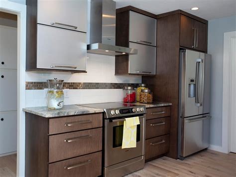 Kabinet dapur adalah bahagian yang paling penting. Petua Memilih Kabinet Dapur (Kitchen Cabinet) - DEKORUMAH.COM