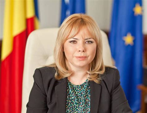 She also becomes eib governor for romania, succeeding mr teodorovici. Cine este Anca Dragu și cum a ajuns președinte al ...