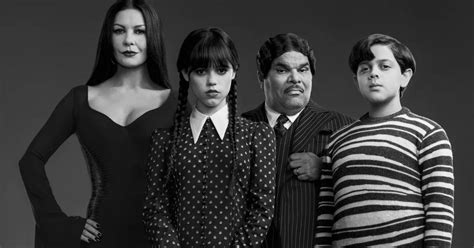 Wednesday Les Premières Images De La Famille Addams De Tim Burton