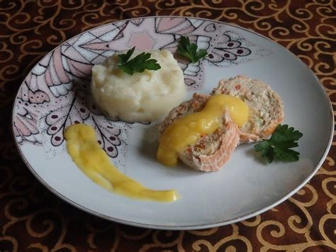Rôti de saumon et Saint Jacques purée de chou-fleur et sauce à l