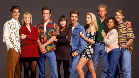 The Beverly Hills 90210 Cast Just Dropped New Details About The