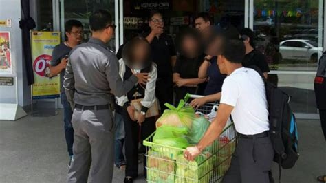 คดีนี้ศาลชั้นต้นพิพากษาจำคุก ซินแสโชกุน 871 กระทง กระทงละ 5 ปี รวม 4,355 ปี ปรับ 20,000 บาท แต่คงจำคุก 20 ปี ตามกฎหมาย ด่วน!!! เผยนาทีรวบทีมงาน-แม่ ซินแสโชกุน แก๊งต้มทัวร์ไปญี่ปุ่น