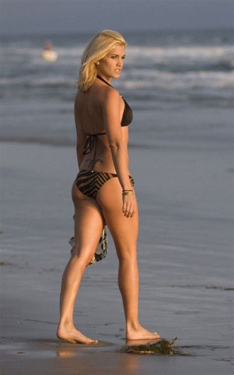 Ashley Roberts Of Pussycat Dolls In Bikini At Malibu Beach Pics Izismile