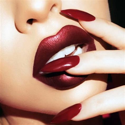 Top Hottest Lipstick Wallpapers Girls Sexy Red Lips Top Ranker