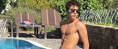 From italy_neaples 21 years instagram: Ciro Grillo, spunta il selfie che lo ritrae con i genitali ...