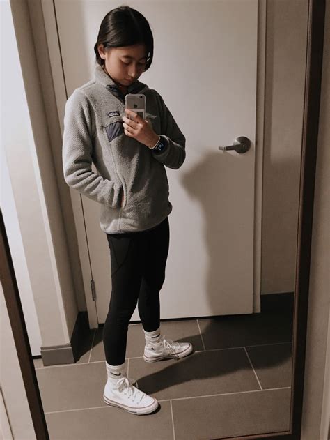 high top converse | White nike socks, Converse high tops, White nikes