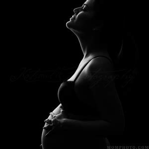 Nude Pregnancy Photographer