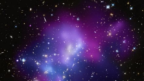 ستاره‌ها اجرام و غبار فضایی یکدیگر را می‌ربایند
