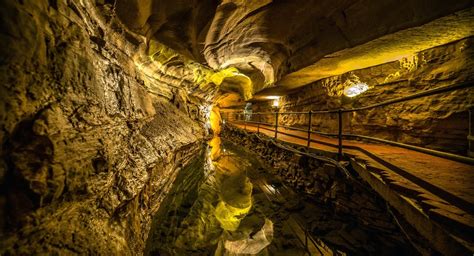 Howe Caverns Things To Do In Central Ny New York By Rail