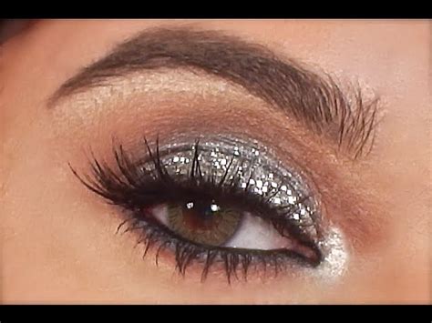 Silver Glitter Eyeshadow Tutorial