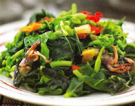 Di beberapa kawasan tropis, talas (colocasia. Resep Membuat Tumis Daun Pepaya Enak Tidak Pahit - Blog Kecipir