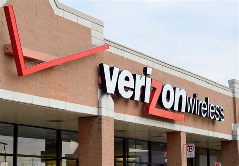 What Stores Are Open On Black Friday Near Me - Verizon Black Friday 2016 Ad — Find the Best Verizon Black Friday Deals