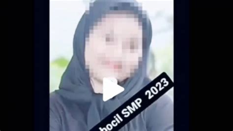 Viral Video Gadis Smp Pakai Botol Minyak Telon Untuk Masturbasi
