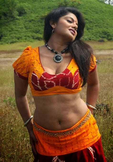 Actress Tamil Actress Hot Thoppul Scene