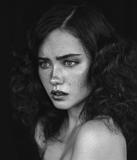 Pin By Misti Catton On Models Women With Freckles