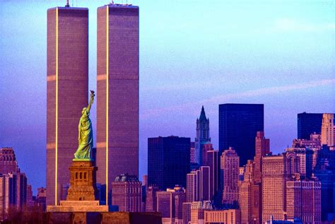 The History Of The Twin Towers Design And Architecture Bloomberg