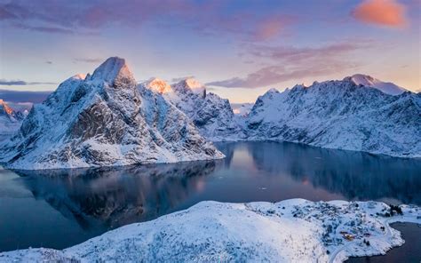 2880x1800 Norway Lofoten Mountains Winter Bay Snow Macbook