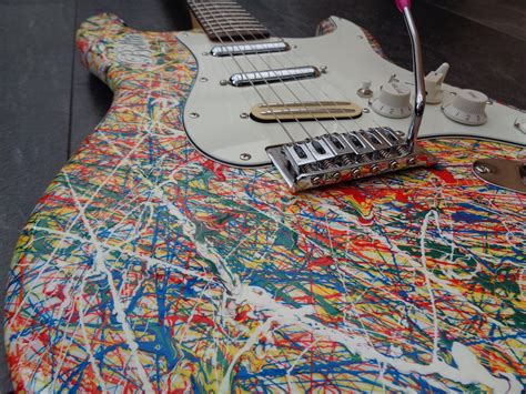 Cool Spray Paint Ideas That Will Save You A Ton Of Money Guitar Spray