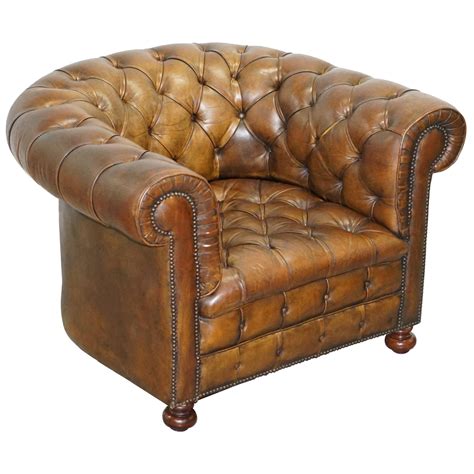 Vintage Fully Restored Cigar Brown Leather Chesterfield Hump Back Club