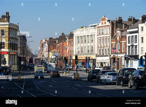 New Cross Road Hi Res Stock Photography And Images Alamy