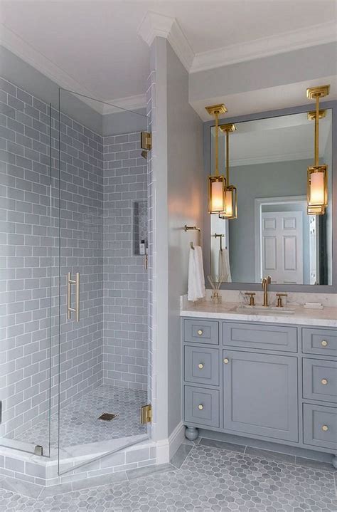 53 Amazing Modern Farmhouse Small Master Bathroom Ideas 2019