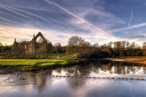 Great Days Out At Yorkshires Great Houses Castles And Gardens