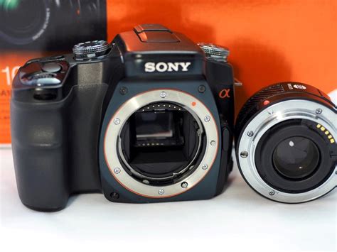 Sony A100 Dslr With 50mm 17 Af Prime Lens In Excellent Condition