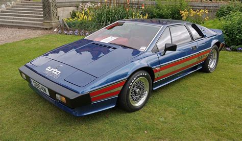 10 Supercars You Can Buy For Under 50k Lotus Esprit Sports Car