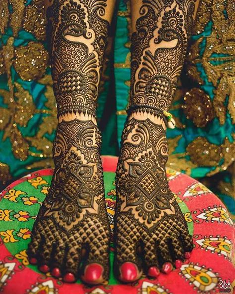 Beautiful Arabic Bridal Mehndi Designs For Legs Fashion
