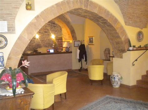 Hotel San Giacomo Prices And Reviews Assisi Italy