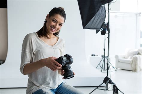 Hiring a Photographer? 7 Questions to Ask For a Successful Shoot